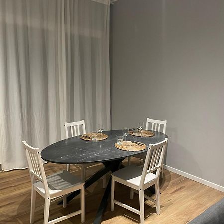 Casa Genny Apartment Галарате Екстериор снимка