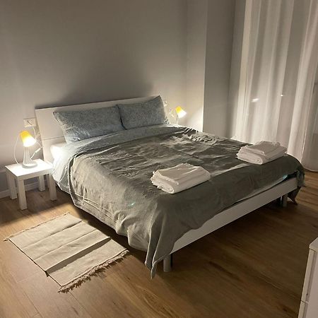 Casa Genny Apartment Галарате Екстериор снимка